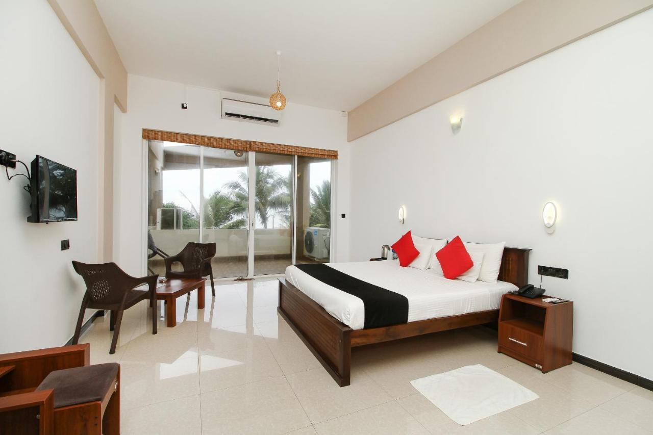 Grace Beach Resort By Travel Corners Negombo Buitenkant foto