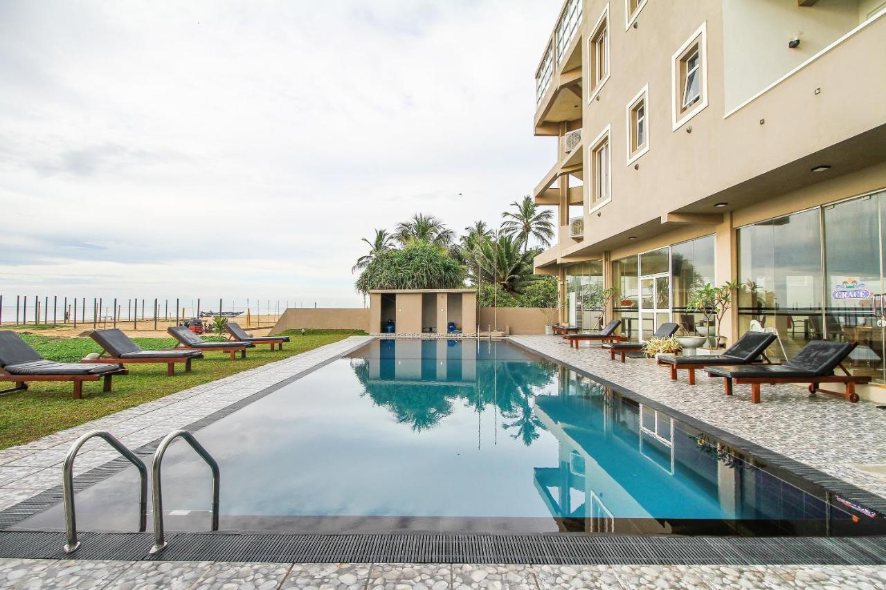 Grace Beach Resort By Travel Corners Negombo Buitenkant foto