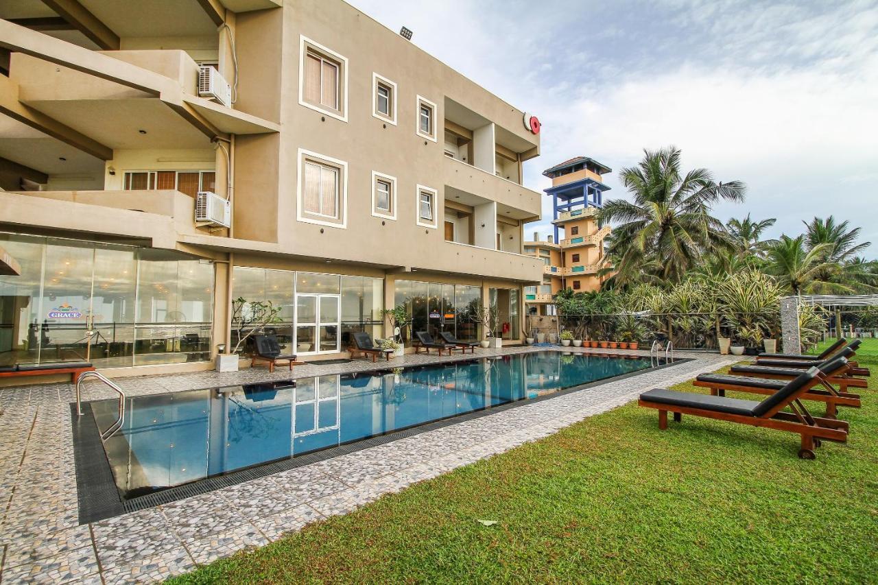 Grace Beach Resort By Travel Corners Negombo Buitenkant foto